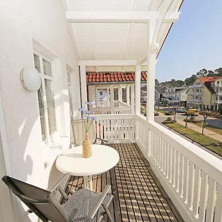 Haus Nicolai - 6 Mit Balkon Бабе